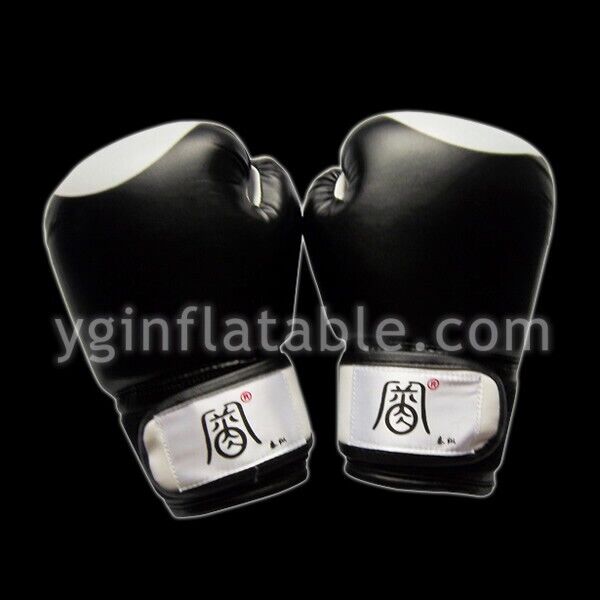 Black boxing glovesYGIP-17